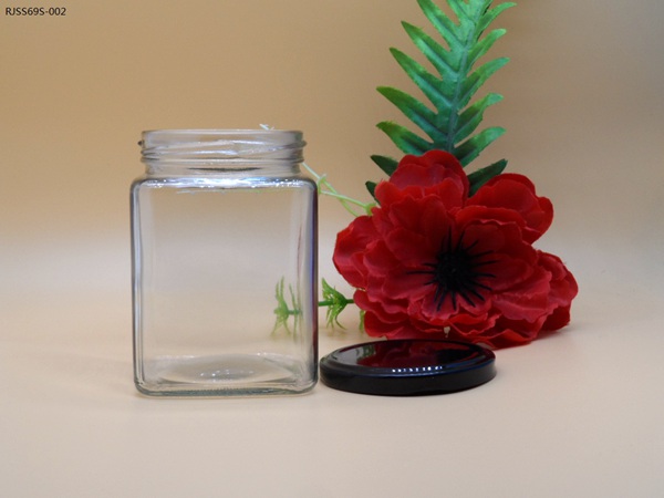 13 oz glass square jar with lug lid