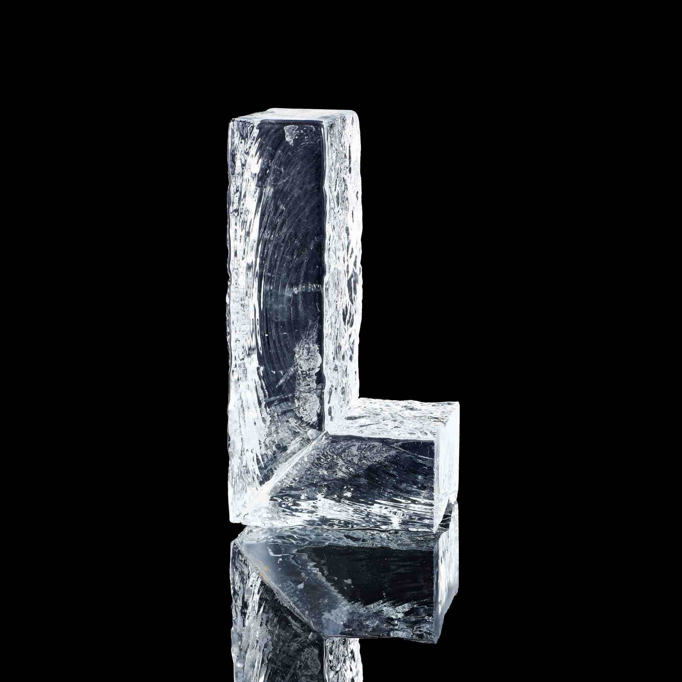 Ice crystal patterned crystal brick