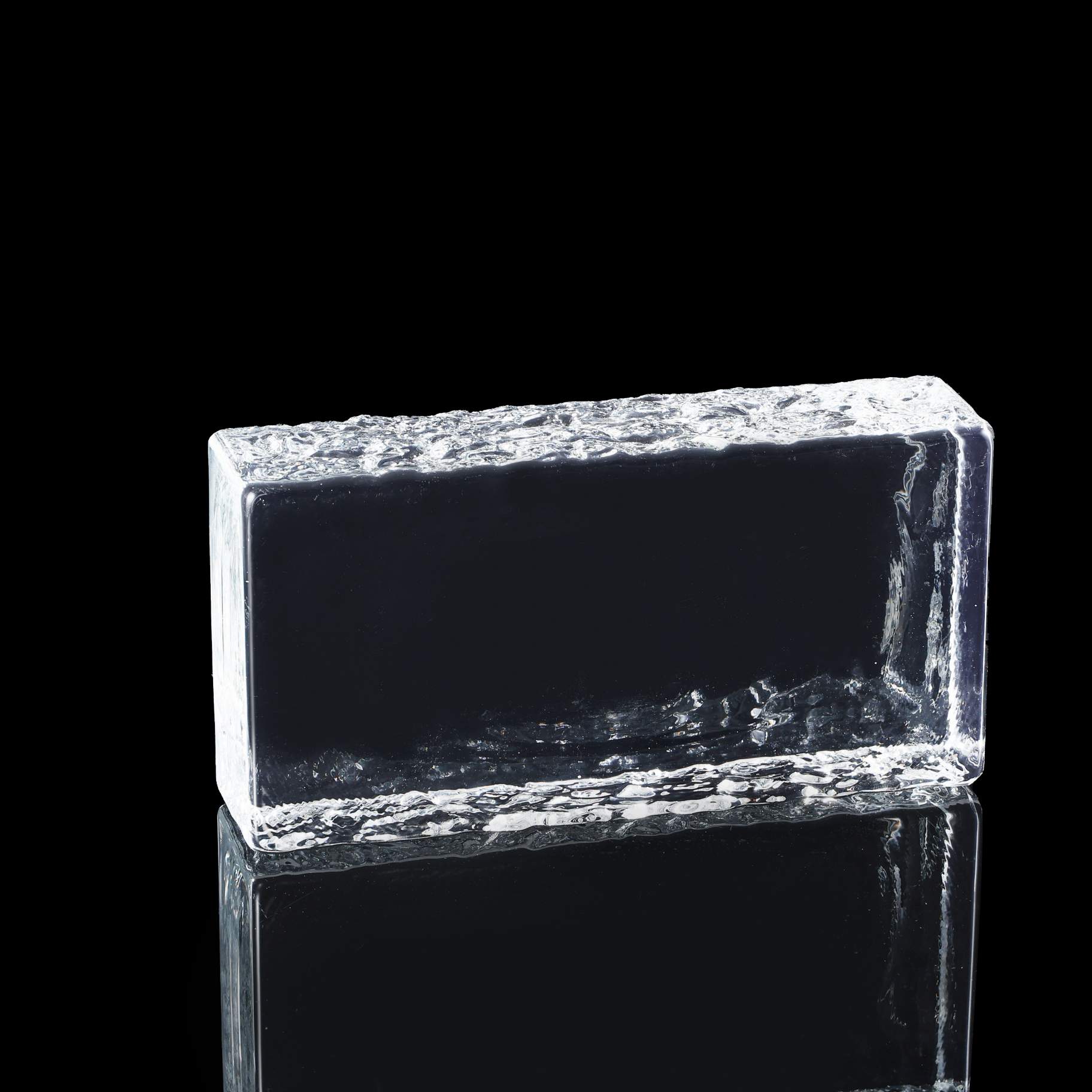 Ice crystal patterned crystal brick