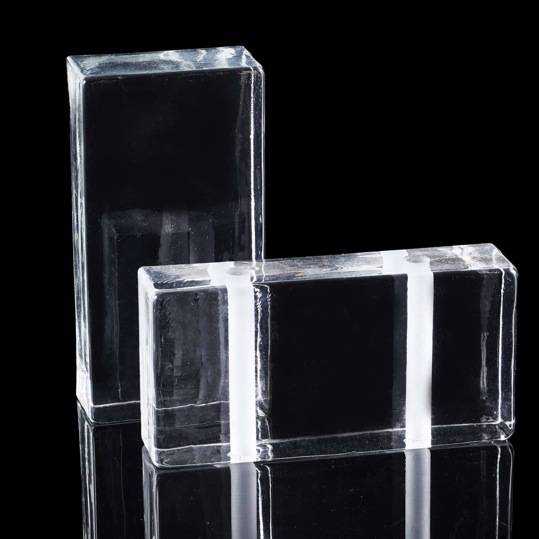 GLASS BLOCK
